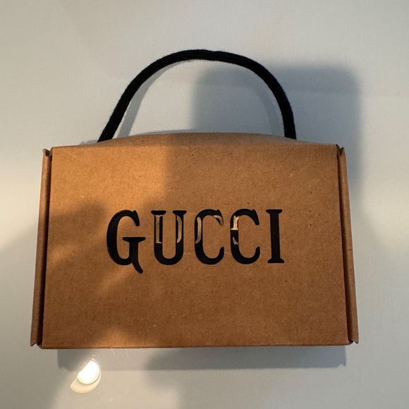 Brand New Gucci Card Holder - Picture 7 of 7